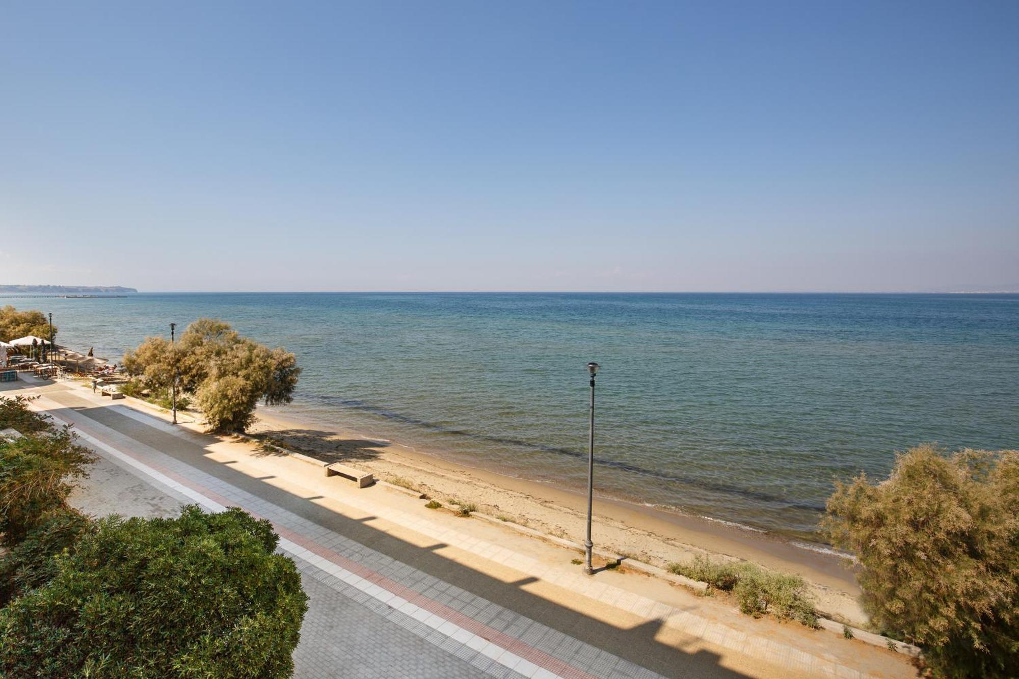 Metaxa Seafront Apartment Peraia  Exterior photo
